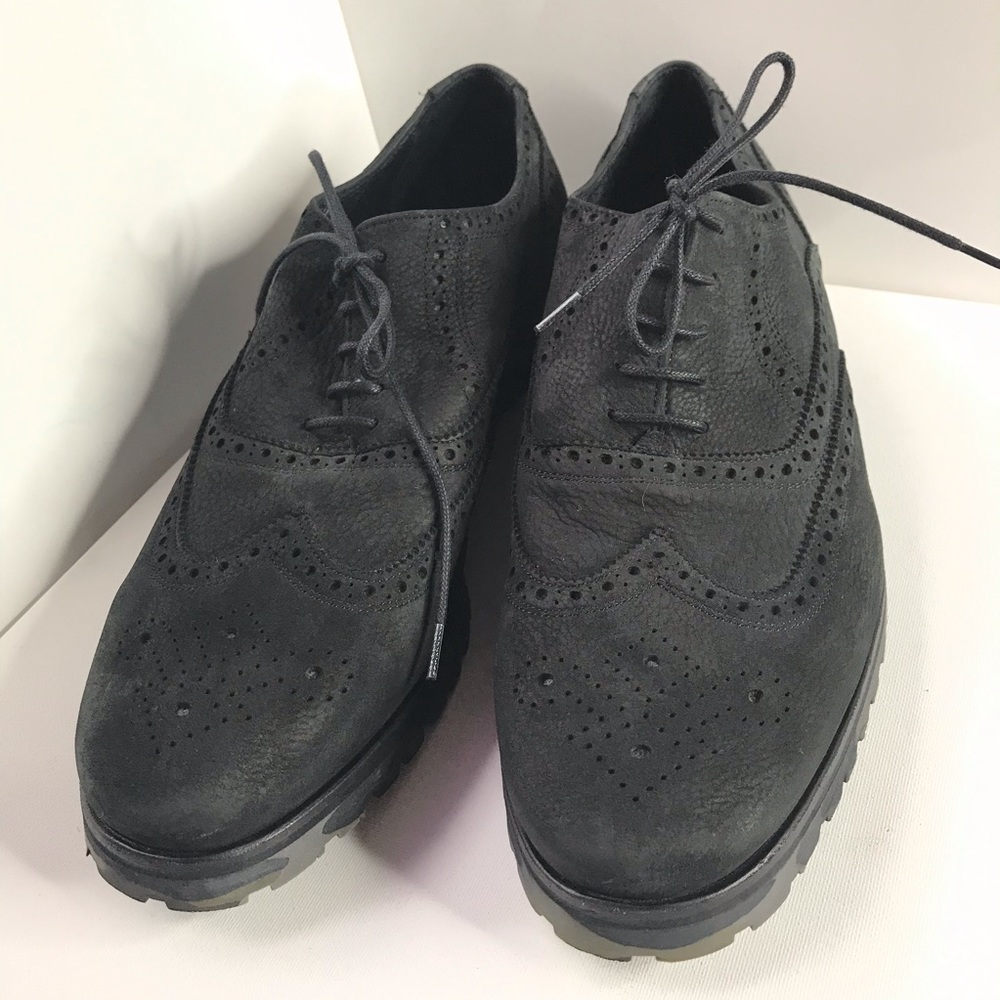 Donald J Pliner men shoes. Black size 10.5 🇮🇹